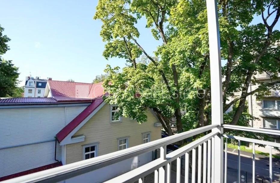 Sludinājumi. Fasādes māja, renovēta māja, slēgts pagalms, iežogota teritorija, vieta automašīnai, ieeja no Cena: 740 EUR/mēn Foto #9