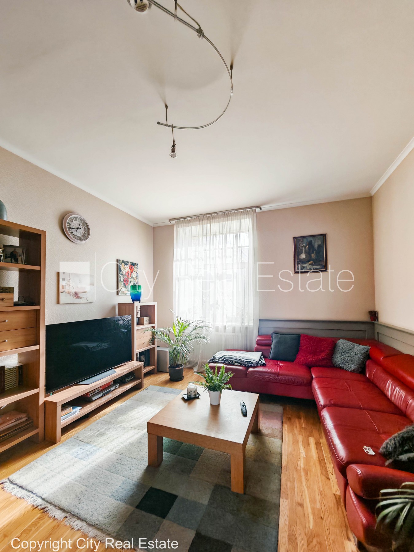 Sludinājumi. Fasādes māja, restaurēta māja, labiekārtots apzaļumots pagalms, slēgts pagalms, maksas stāvvieta, Cena: 1500 EUR/mēn Foto #22