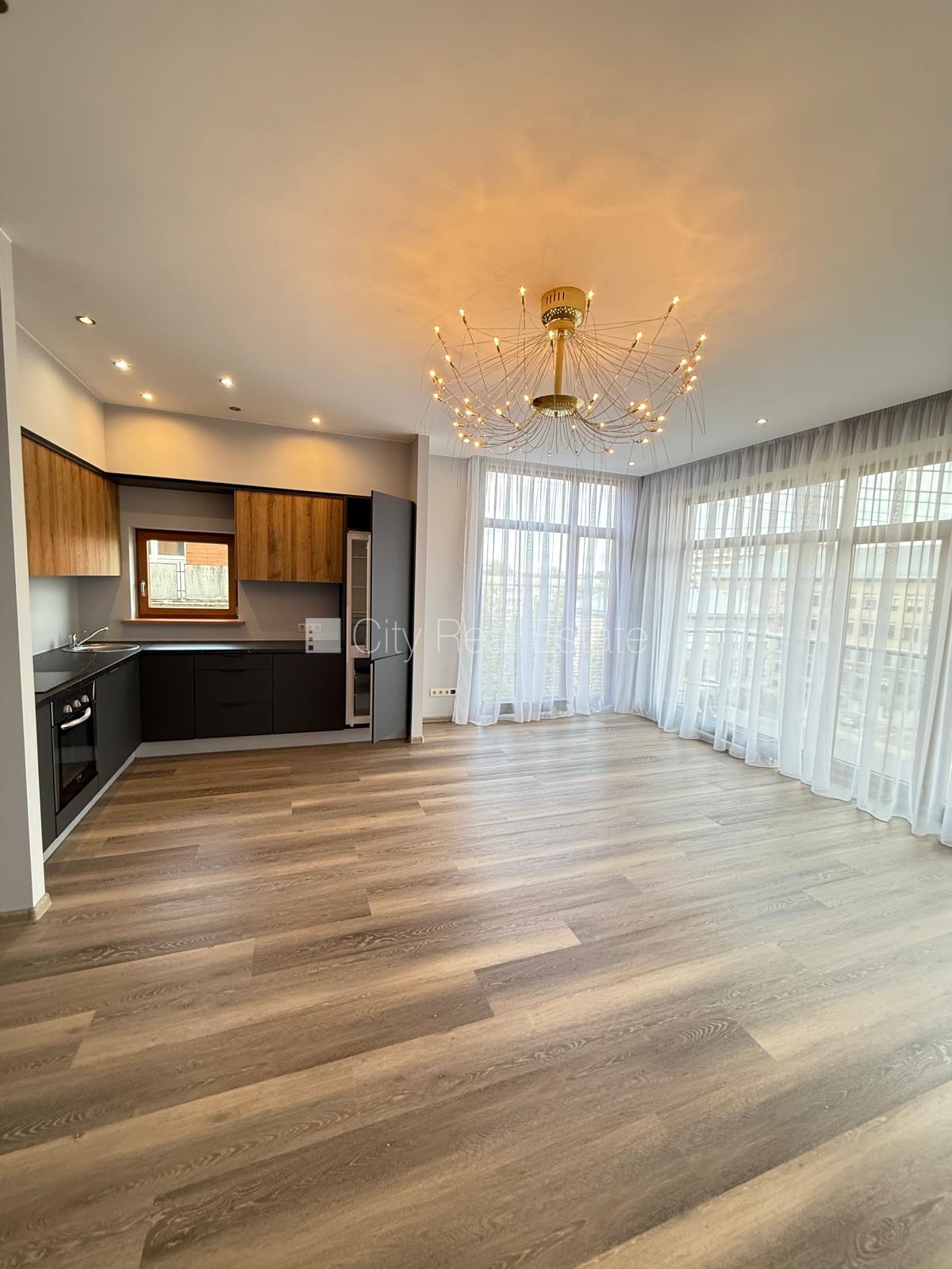 Sludinājumi. Projekts - Tomsona terases 2, pazemes autostāvvieta, ir lifts, terase 9,2 m2, guļamistabu skaits 2 Cena: 250000 EUR Foto #1