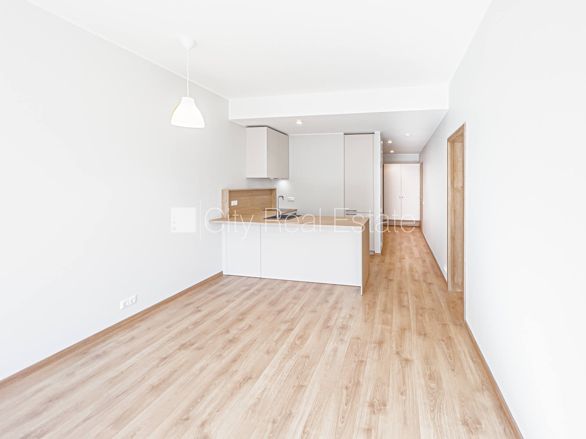 Объявление. Новостройка, благоустроенный озеленённый двор, возможность аренды парковки, подземная стоянка, Цена: 699 EUR/мес. Foto #7