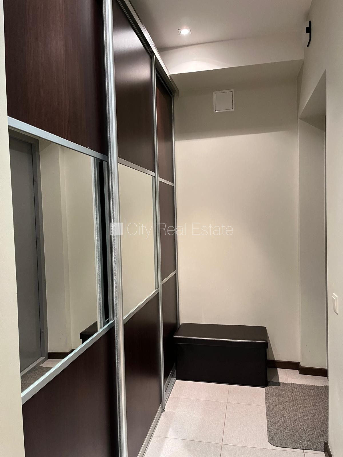 Sludinājumi. Jaunceltne, zaļā teritorija, iežogota teritorija, bezmaksas stāvvieta pagalmā, apzaļumota Cena: 130000 EUR Foto #19