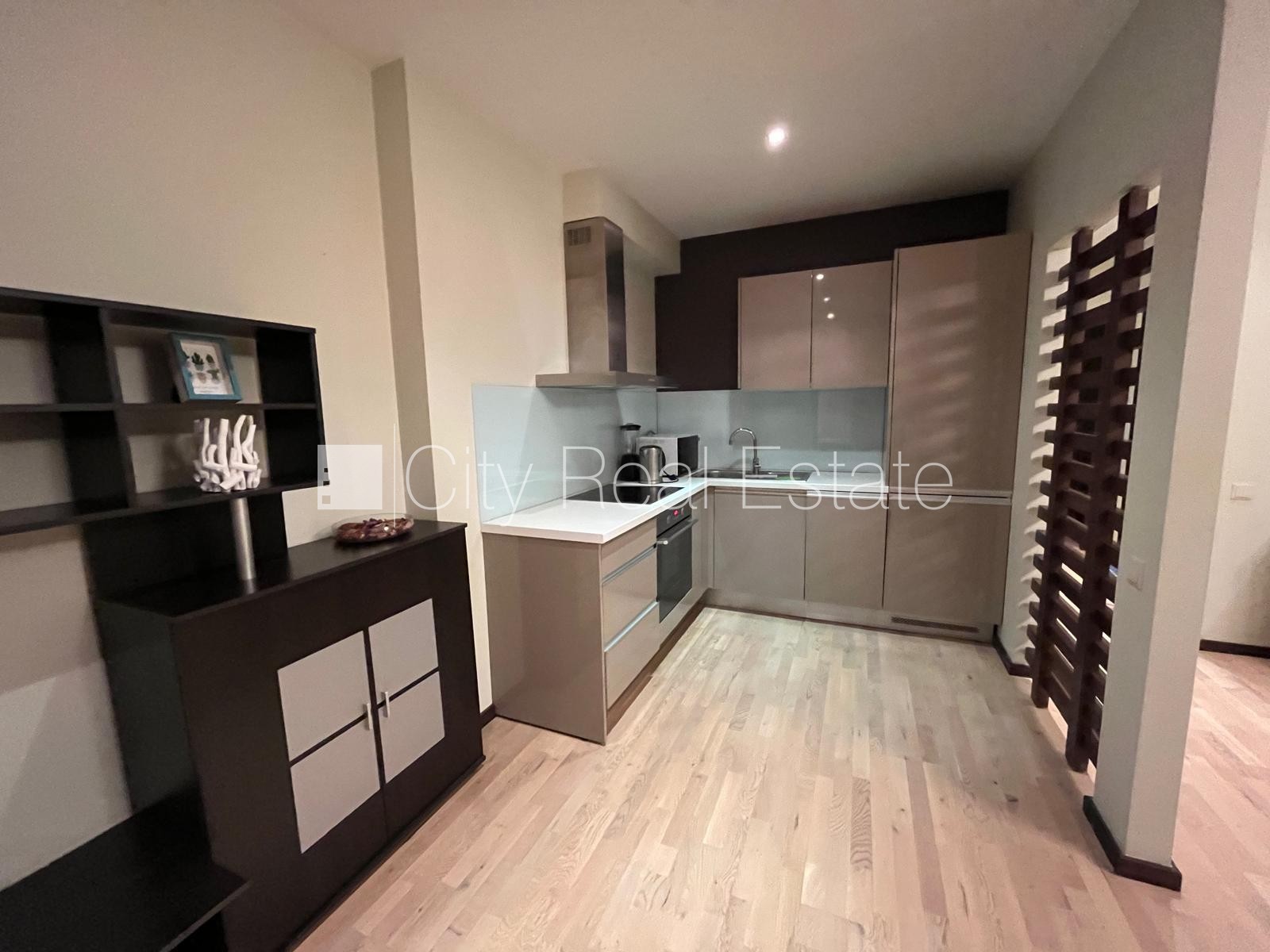 Sludinājumi. Jaunceltne, zaļā teritorija, iežogota teritorija, bezmaksas stāvvieta pagalmā, apzaļumota Cena: 130000 EUR Foto #3