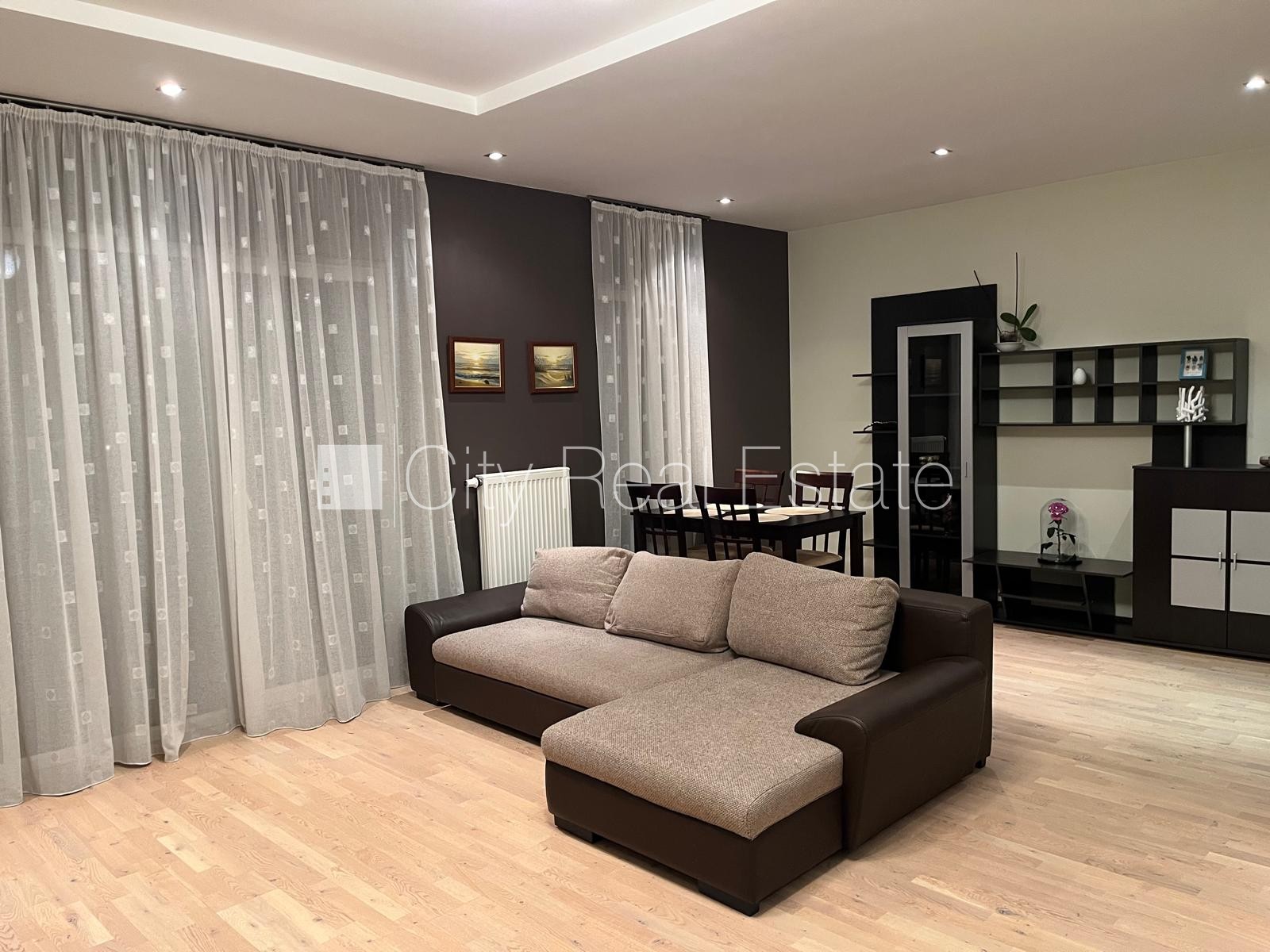 Sludinājumi. Jaunceltne, zaļā teritorija, iežogota teritorija, bezmaksas stāvvieta pagalmā, apzaļumota Cena: 130000 EUR Foto #8