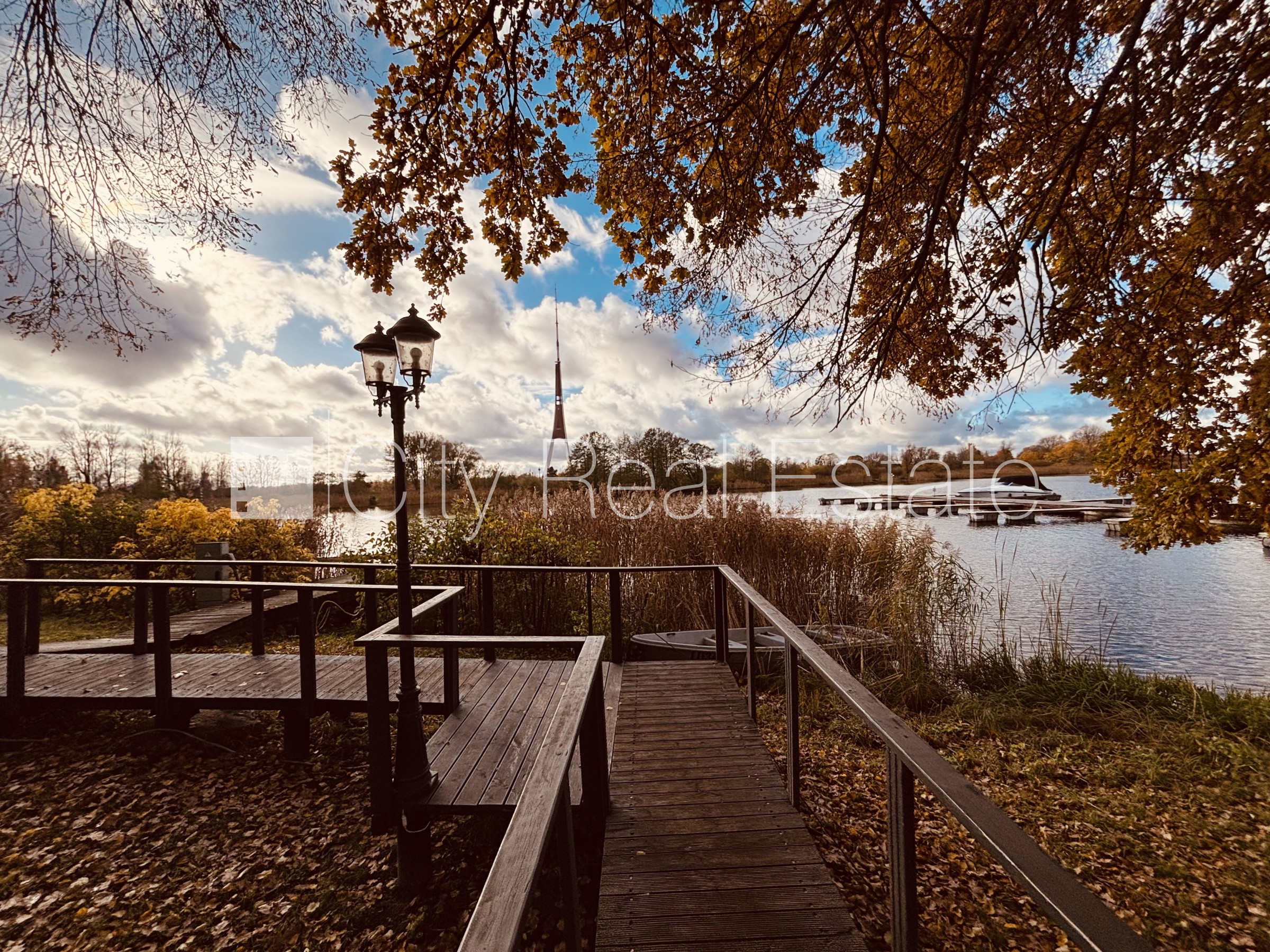 Sludinājumi. Privātmāja, labiekārtota apzaļumota teritorija, slēgta teritorija, bezmaksas stāvvieta pagalmā, Cena: 1500 EUR/mēn Foto #24