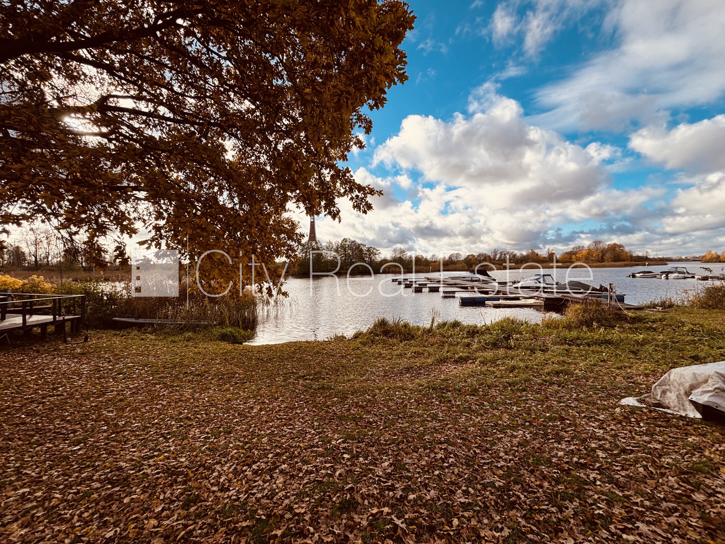 Sludinājumi. Privātmāja, labiekārtota apzaļumota teritorija, slēgta teritorija, bezmaksas stāvvieta pagalmā, Cena: 1500 EUR/mēn Foto #25