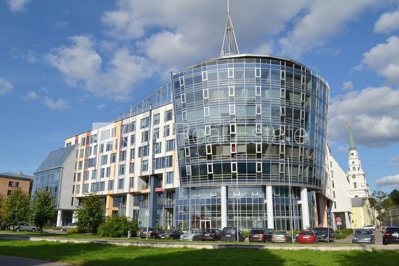 Sludinājumi. Projekts - Centra Nams, labiekārtots apzaļumots pagalms, slēgts pagalms, vieta automašīnai, pazemes Cena: 1500 EUR/mēn Foto #11