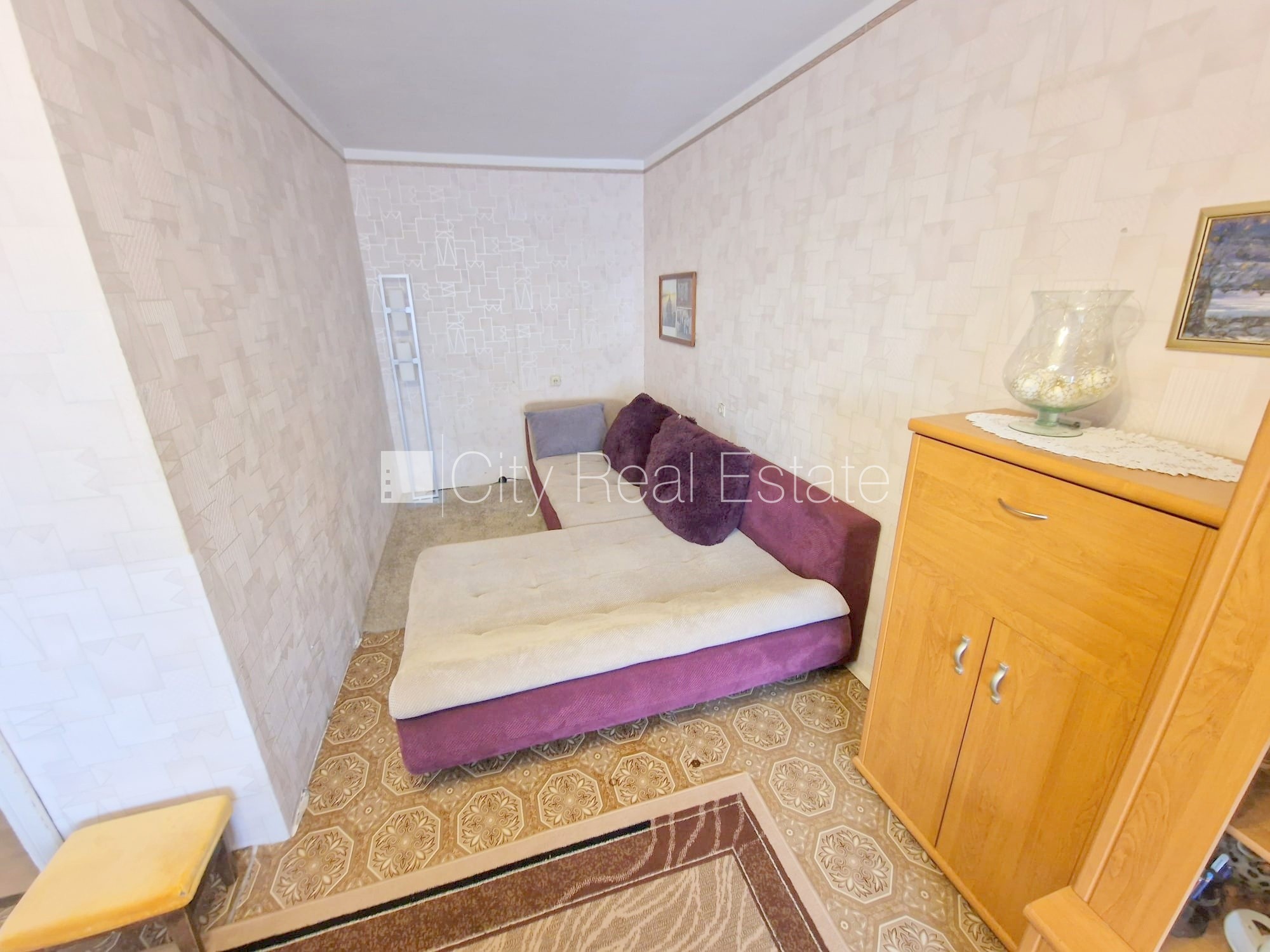 Sludinājumi. Zeme īpašumā, fasādes māja, ieeja no ielas, ir lifts, lodžija, logi vērsti uz pagalma pusi, plašs Cena: 34500 EUR Foto #13