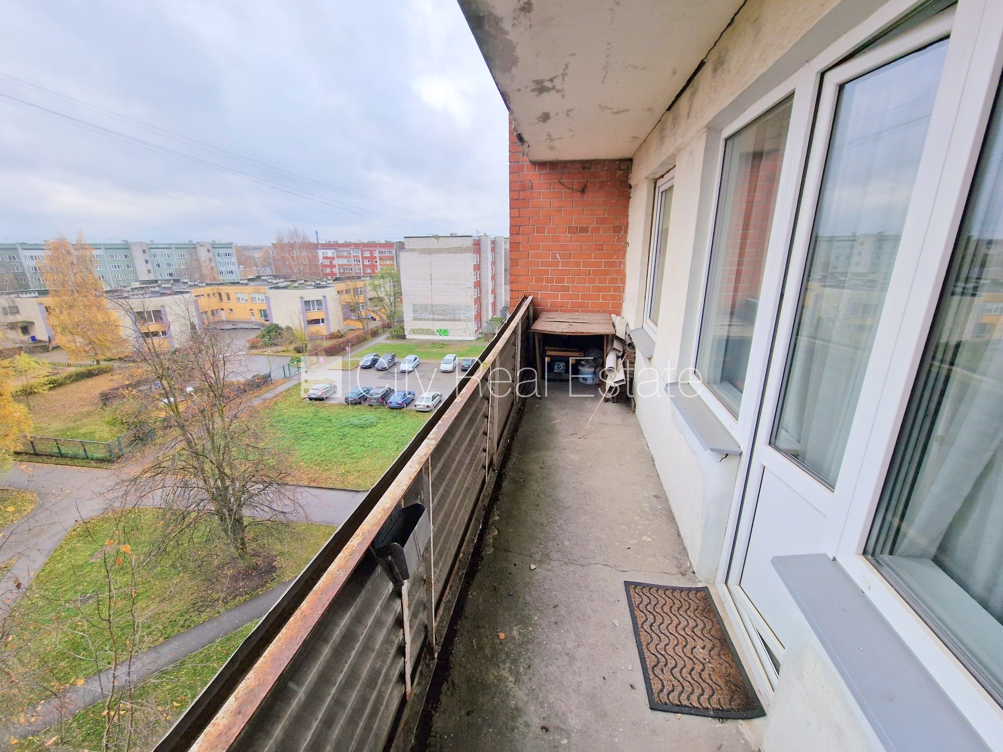 Sludinājumi. Zeme īpašumā, fasādes māja, ieeja no ielas, ir lifts, lodžija, logi vērsti uz pagalma pusi, plašs Cena: 34500 EUR Foto #17