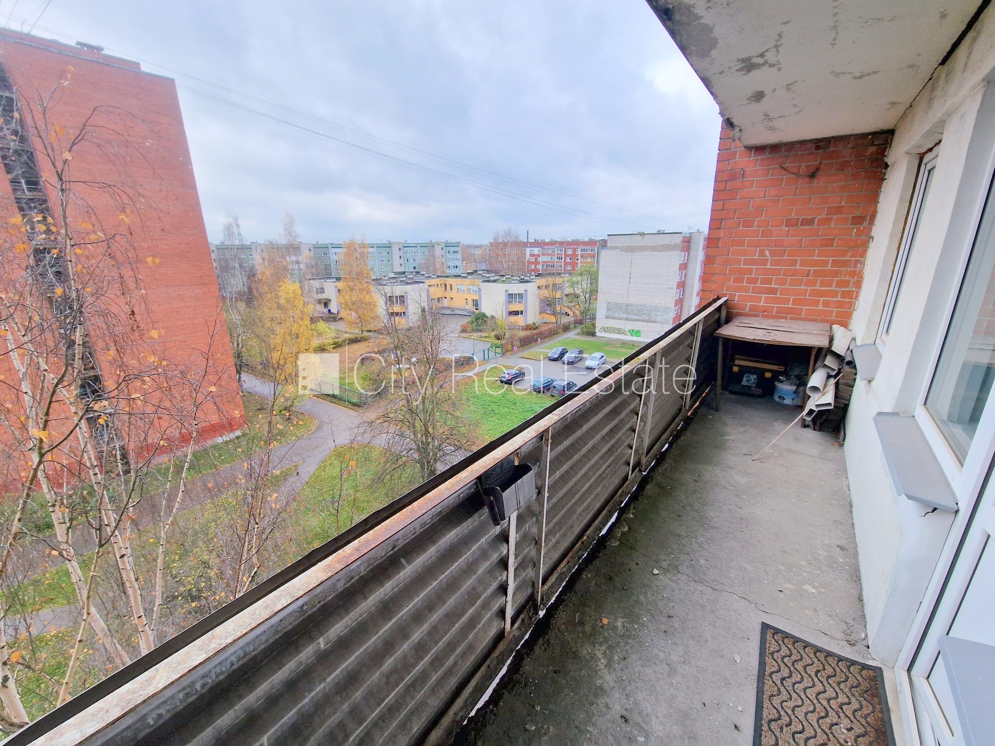 Sludinājumi. Zeme īpašumā, fasādes māja, ieeja no ielas, ir lifts, lodžija, logi vērsti uz pagalma pusi, plašs Cena: 34500 EUR Foto #18