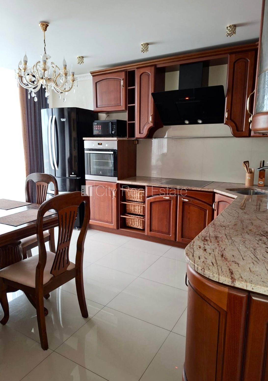 Sludinājumi. Projekts - Salnas 21, jaunceltne, labiekārtota apzaļumota teritorija, slēgta teritorija, iespēja Cena: 550 EUR/mēn Foto #5