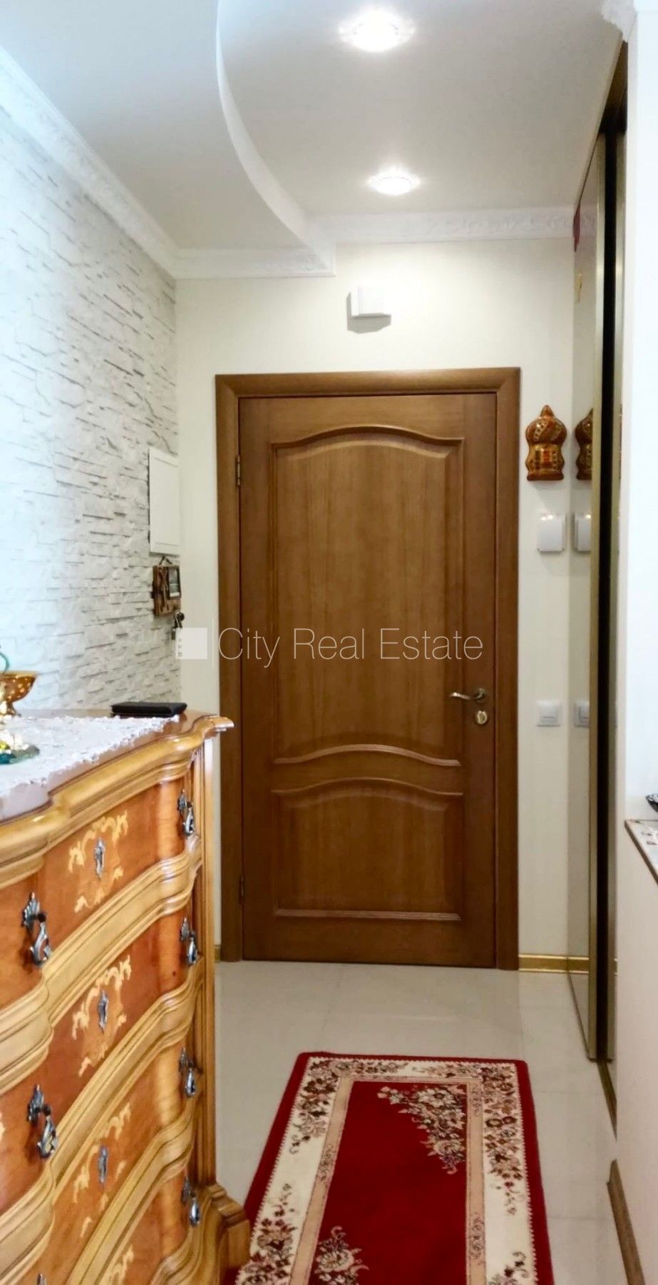 Sludinājumi. Projekts - Salnas 21, jaunceltne, labiekārtota apzaļumota teritorija, slēgta teritorija, iespēja Cena: 550 EUR/mēn Foto #13