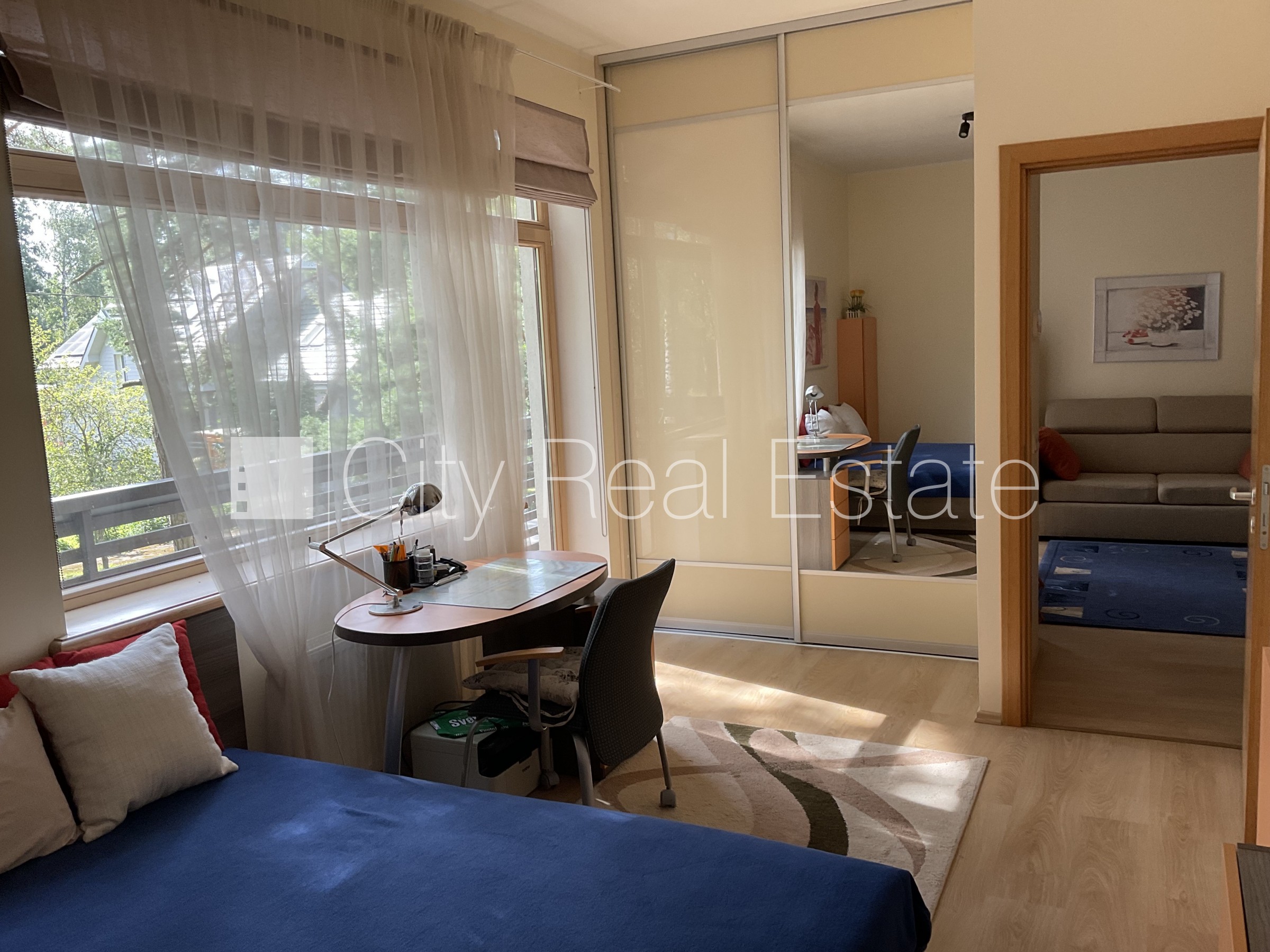 Sludinājumi. Dzīvokļu skaits ēkā  4 gab., keramzīta bloku sienas 0,42 cm, zaļā teritorija, slēgts pagalms, Cena: 297000 EUR Foto #18