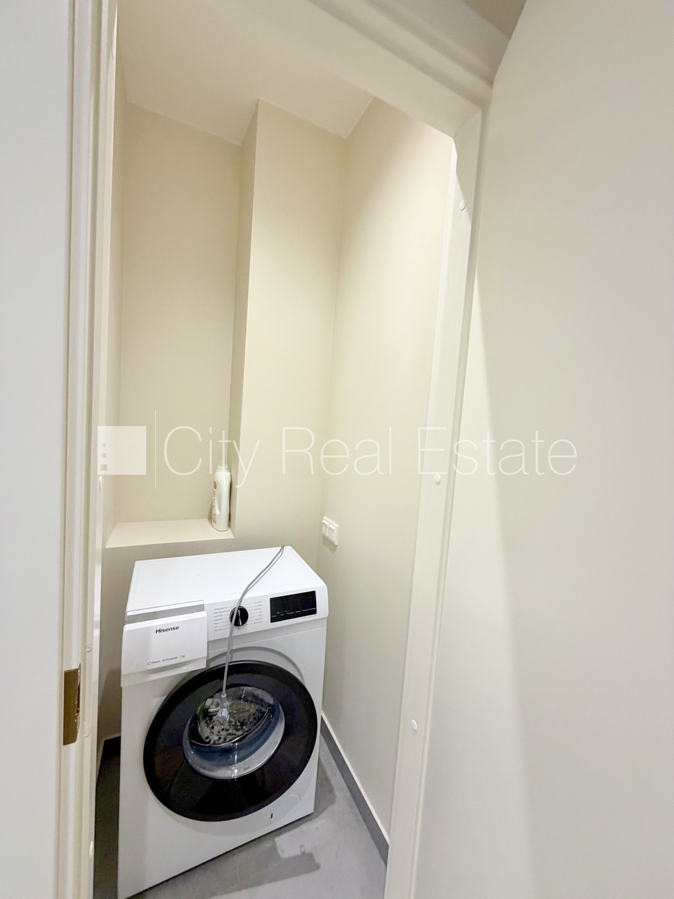 Sludinājumi. Fasādes māja, renovēta māja, slēgts pagalms, iežogota teritorija, bezmaksas stāvvieta pagalmā, Cena: 360 EUR/mēn Foto #10