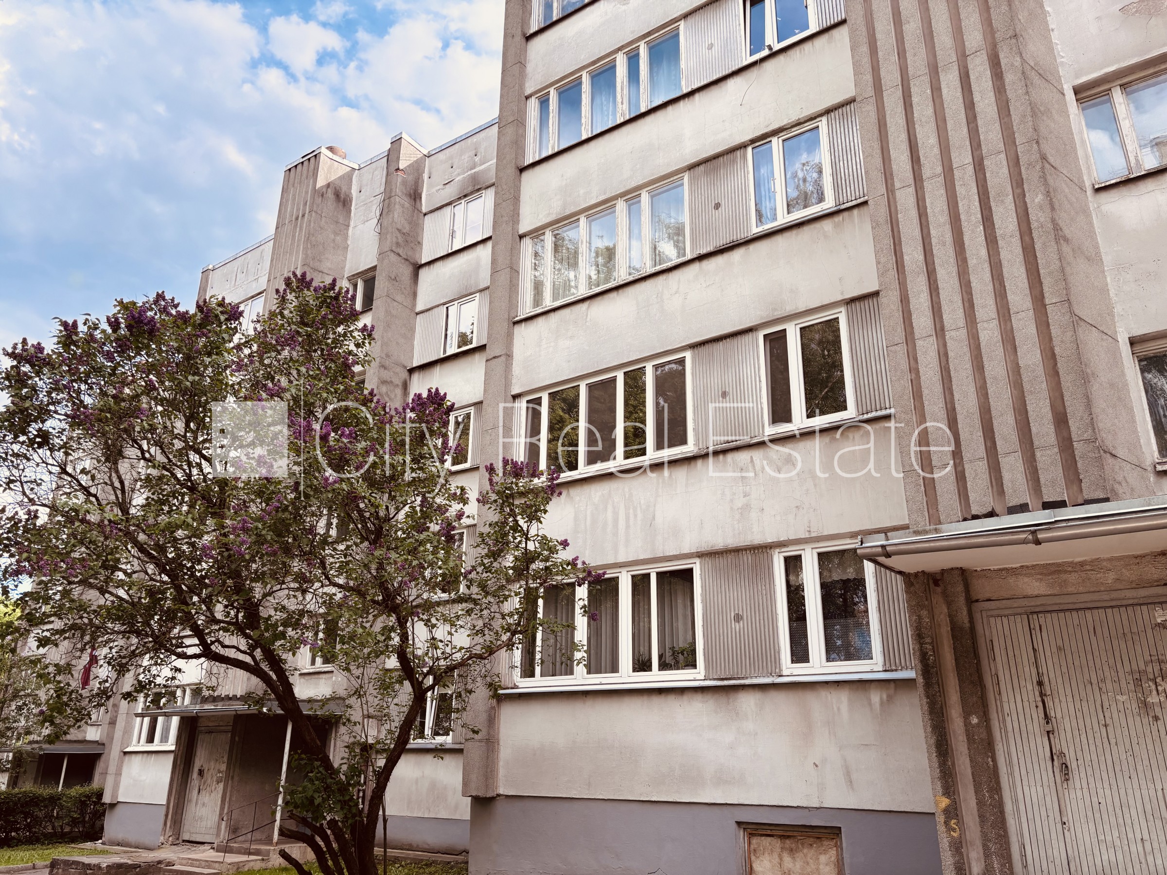 Объявление. Оплата аренды земли 4,33 EUR/месяц, металическое покрытие крыши, межэтажные железобетонные Цена: 107900 EUR Foto #14