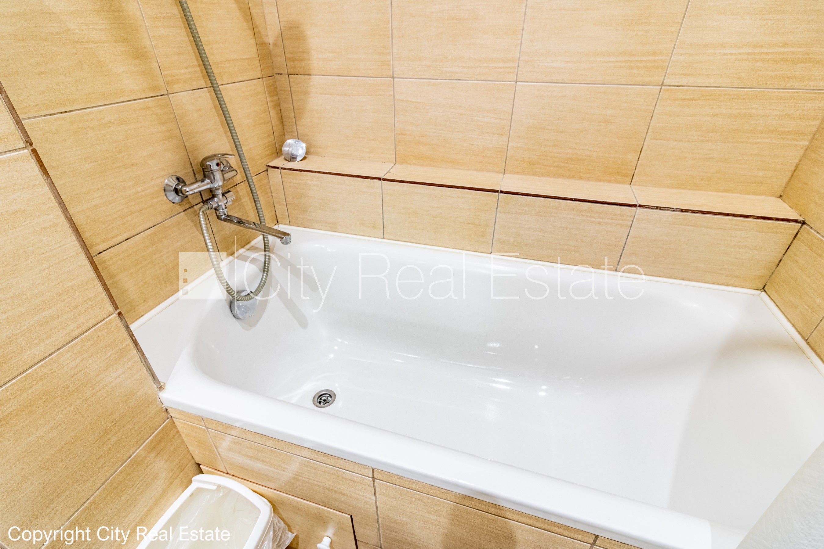 Sludinājumi. Šo dzīvokli izīrē pa diennaktīm (īstermiņa īre), īres cena sludinājumā norādīta par vienu diennakts Cena: 50 EUR/mēn Foto #19