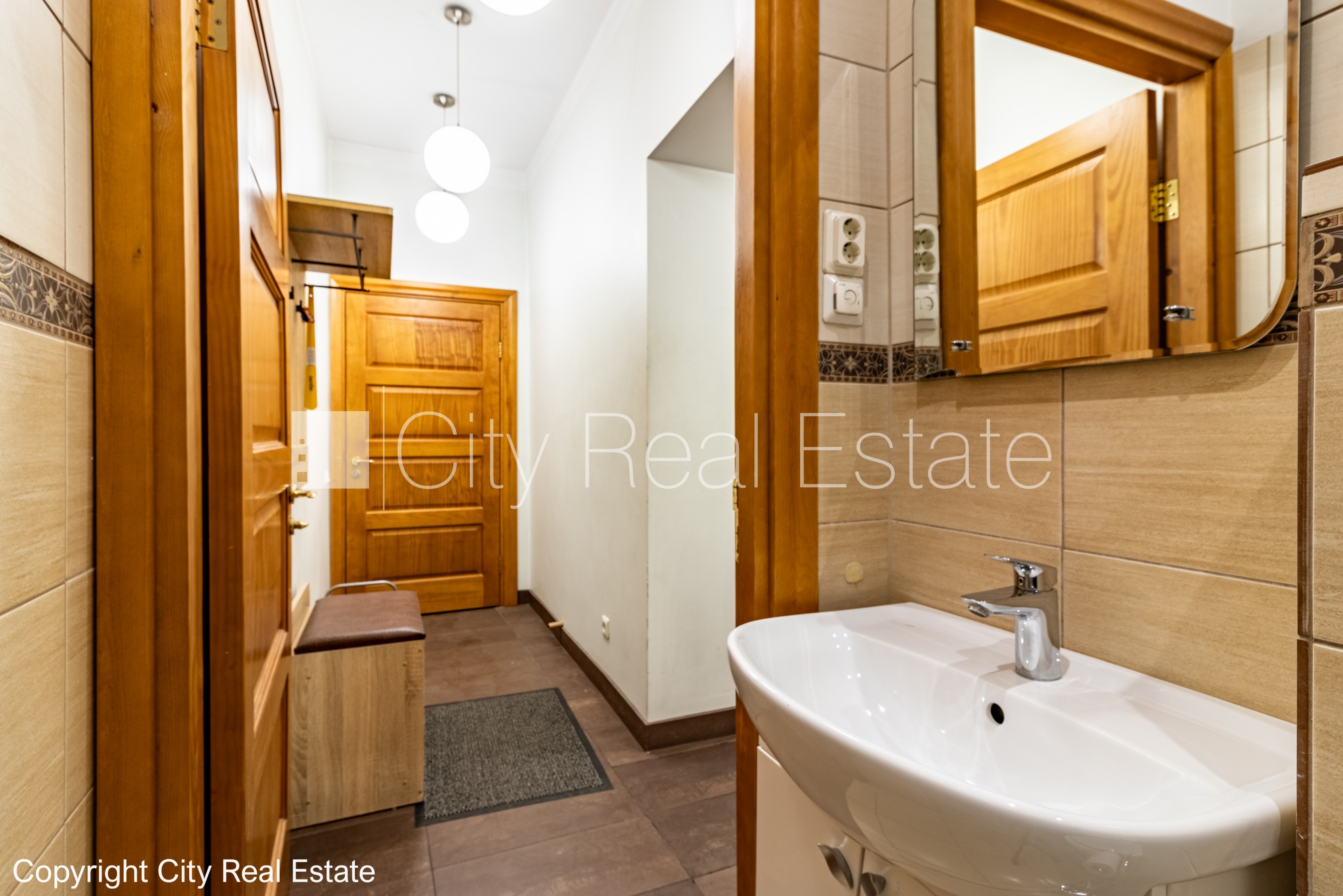 Sludinājumi. Šo dzīvokli izīrē pa diennaktīm (īstermiņa īre), īres cena sludinājumā norādīta par vienu diennakts Cena: 50 EUR/mēn Foto #21