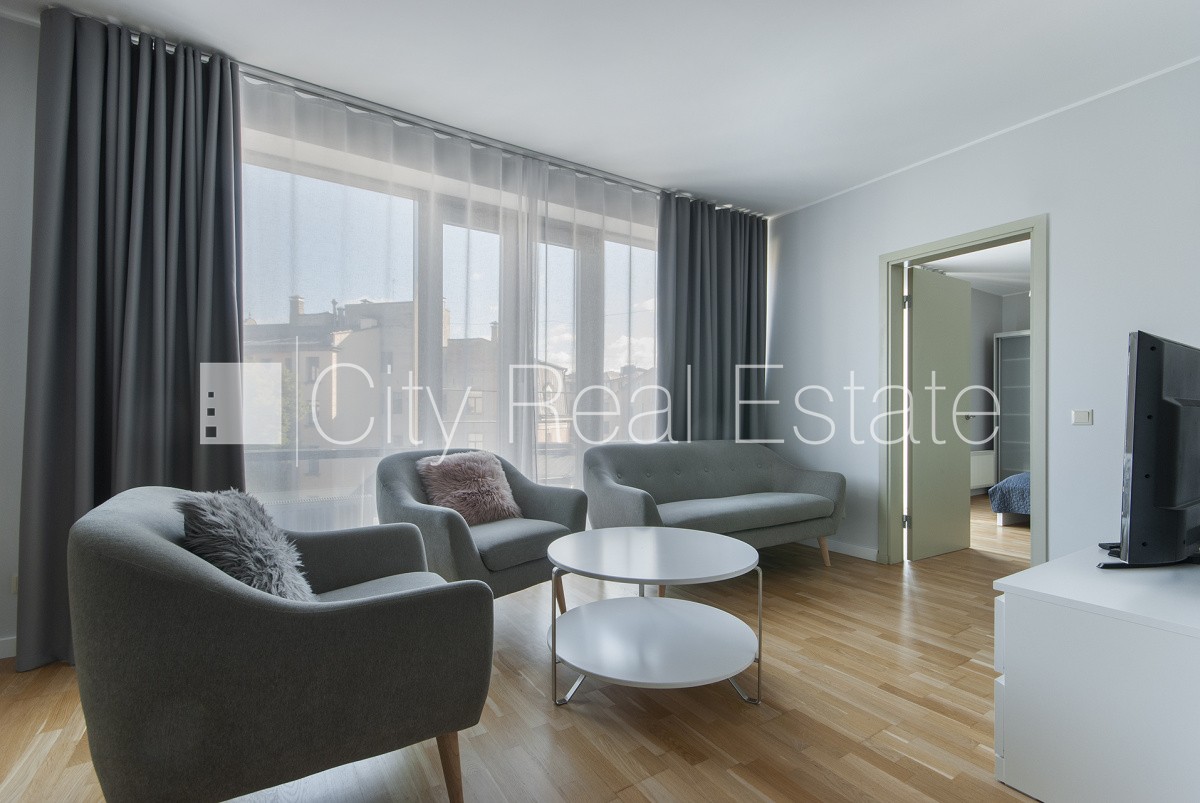 Sludinājumi. Projekts - Kalpaka Residence, fasādes māja, labiekārtots apzaļumots pagalms, ieeja no ielas, ir Cena: 330000 EUR Foto #1