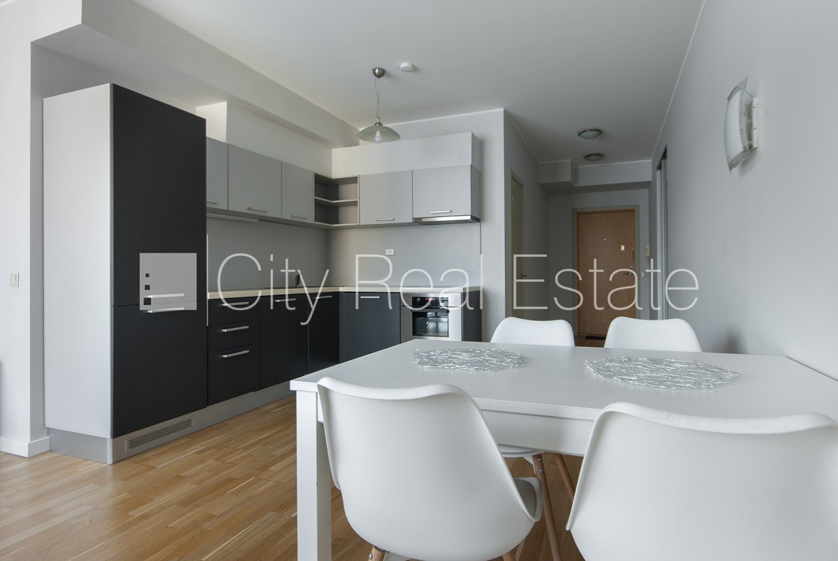 Sludinājumi. Projekts - Kalpaka Residence, fasādes māja, labiekārtots apzaļumots pagalms, ieeja no ielas, ir Cena: 330000 EUR Foto #4