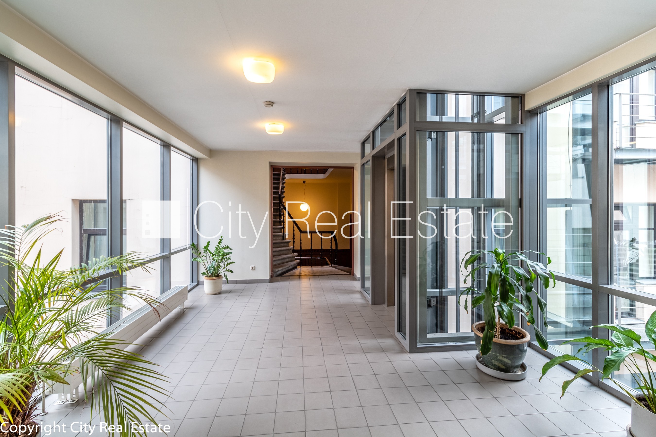 Sludinājumi. Projekts - Kalpaka Park Residence, fasādes māja, renovēta māja, objektu apsargā fiziskā apsardze, Cena: 650 EUR/mēn Foto #14