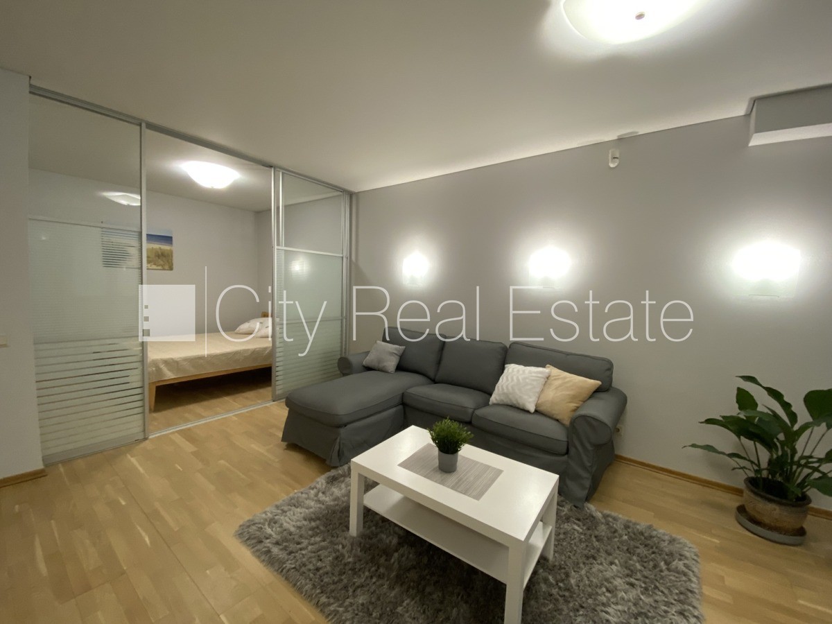 Sludinājumi. Projekts - Kalpaka Park Residence, fasādes māja, renovēta māja, objektu apsargā fiziskā apsardze, Cena: 650 EUR/mēn Foto #5