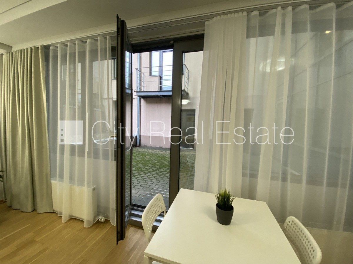 Sludinājumi. Projekts - Kalpaka Park Residence, fasādes māja, renovēta māja, objektu apsargā fiziskā apsardze, Cena: 650 EUR/mēn Foto #9