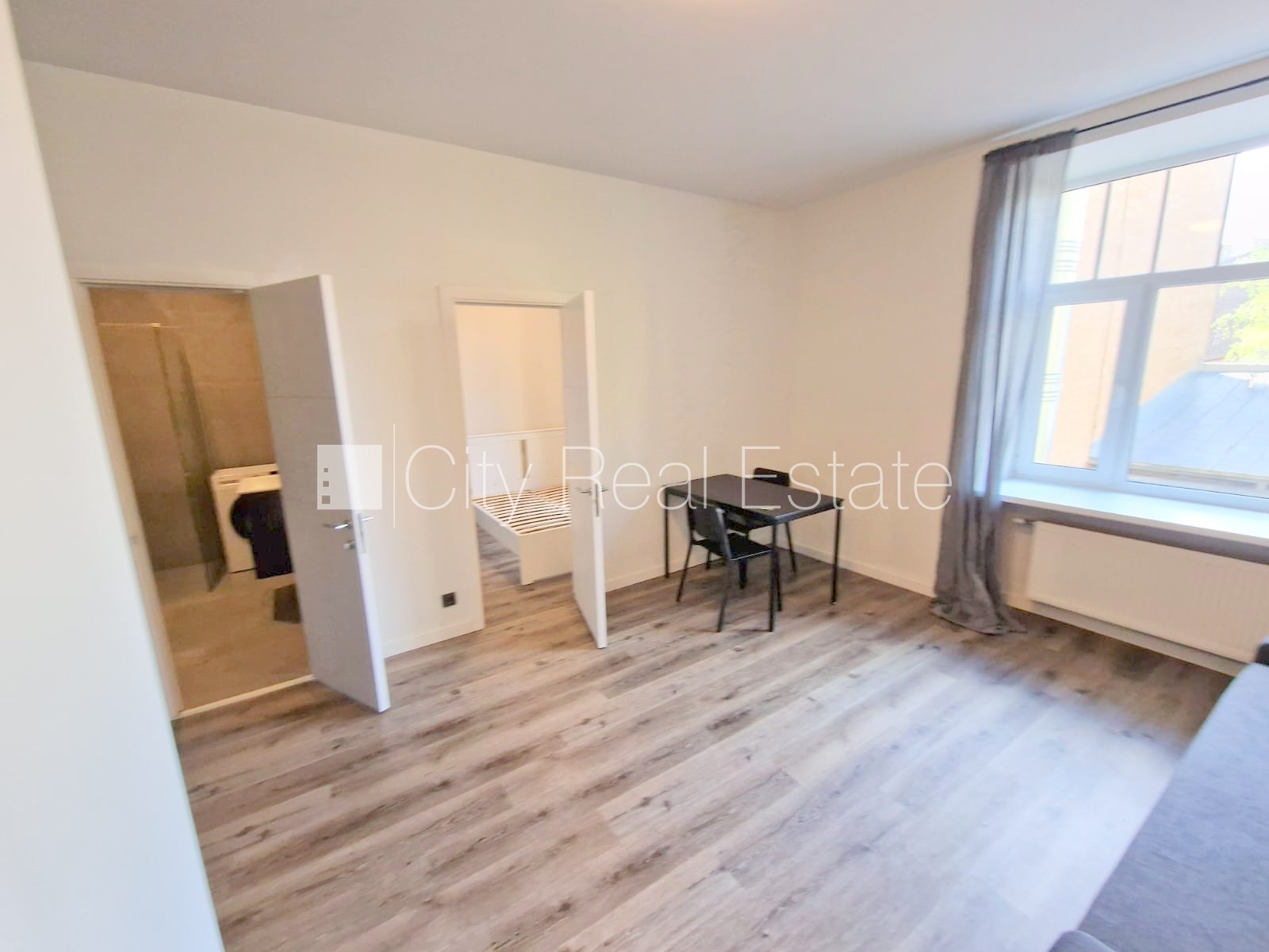 Sludinājumi. Projekts - Matīsa 38, pagalma ēka, renovēta māja, labiekārtots apzaļumots pagalms, slēgts pagalms, Cena: 500 EUR/mēn Foto #3