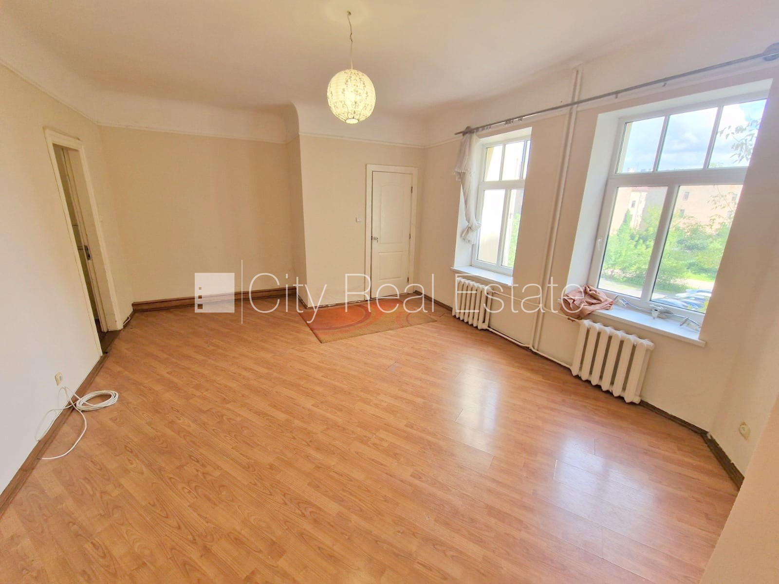 Dzīvokļi · 2 ist. · 50 m² · Firsa Sadovņikova iela