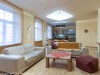 SIA_CityRealEstate_000.jpg