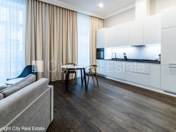 Izīrē dzīvokli Rīgā, Centrā 514711