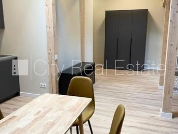 Izīrē dzīvokli Rīgā, Centrā 517164