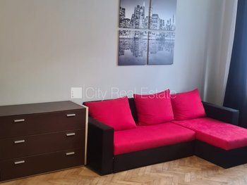 Izīrē dzīvokli Rīgā, Centrā 518020