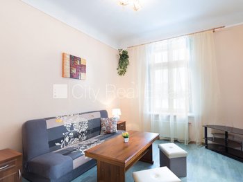 Izīrē dzīvokli Rīgā, Centrā 517603