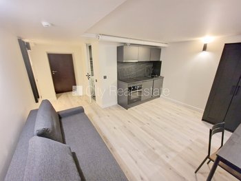 Izīrē dzīvokli Rīgā, Centrā 515936