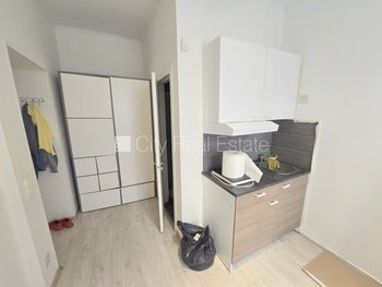 Izīrē dzīvokli Rīgā, Centrā 518063