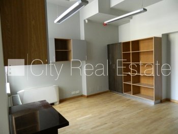 Iznomā komerctelpas Rīgā, Centrā 493873