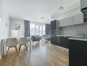 Продают квартиру в Риге, Центре 515559