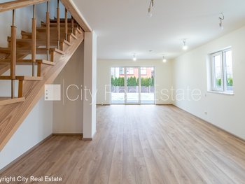 House for sale in Riga district, Marupe 517012