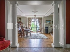 Продают квартиру в Риге, Центре 513538