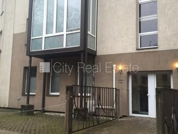 Продают коммерческие помещения в Риге, Центре 507662