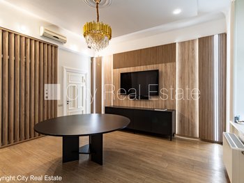 Сдают коммерческие помещения в Риге, Центре 497351