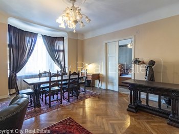 Izīrē dzīvokli Rīgā, Centrā 424228