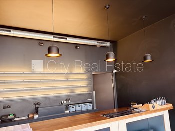 Iznomā komerctelpas Rīgā, Centrā 517684
