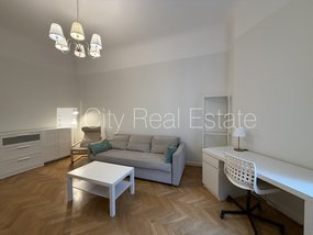 Izīrē dzīvokli Rīgā, Centrā 430711