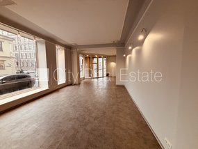 Iznomā komerctelpas Rīgā, Centrā 517683