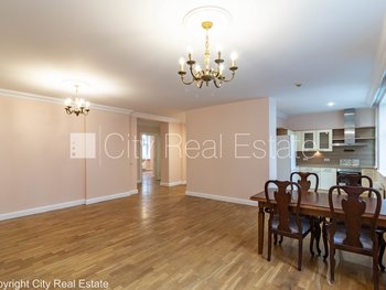 Izīrē dzīvokli Rīgā, Centrā 511053