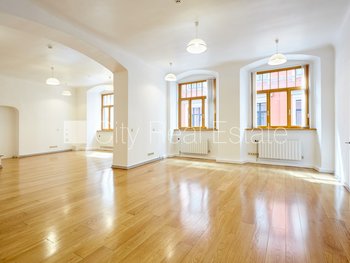 Commercial premises for lease in Riga, Vecriga (Old Riga) 506864