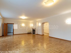 Izīrē dzīvokli Rīgā, Centrā 517481