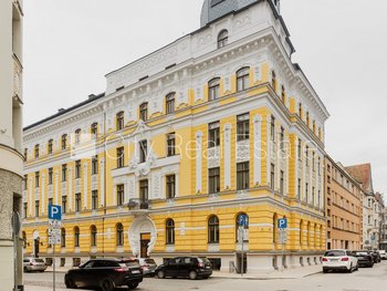 Izīrē dzīvokli Rīgā, Centrā 517374
