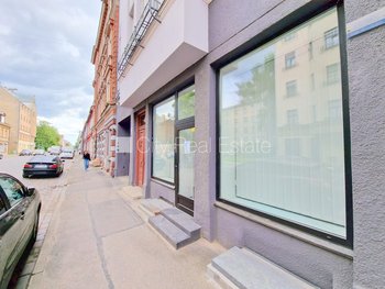 Iznomā komerctelpas Rīgā, Centrā 427280