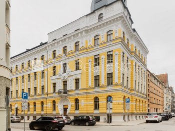 Izīrē dzīvokli Rīgā, Centrā 517385